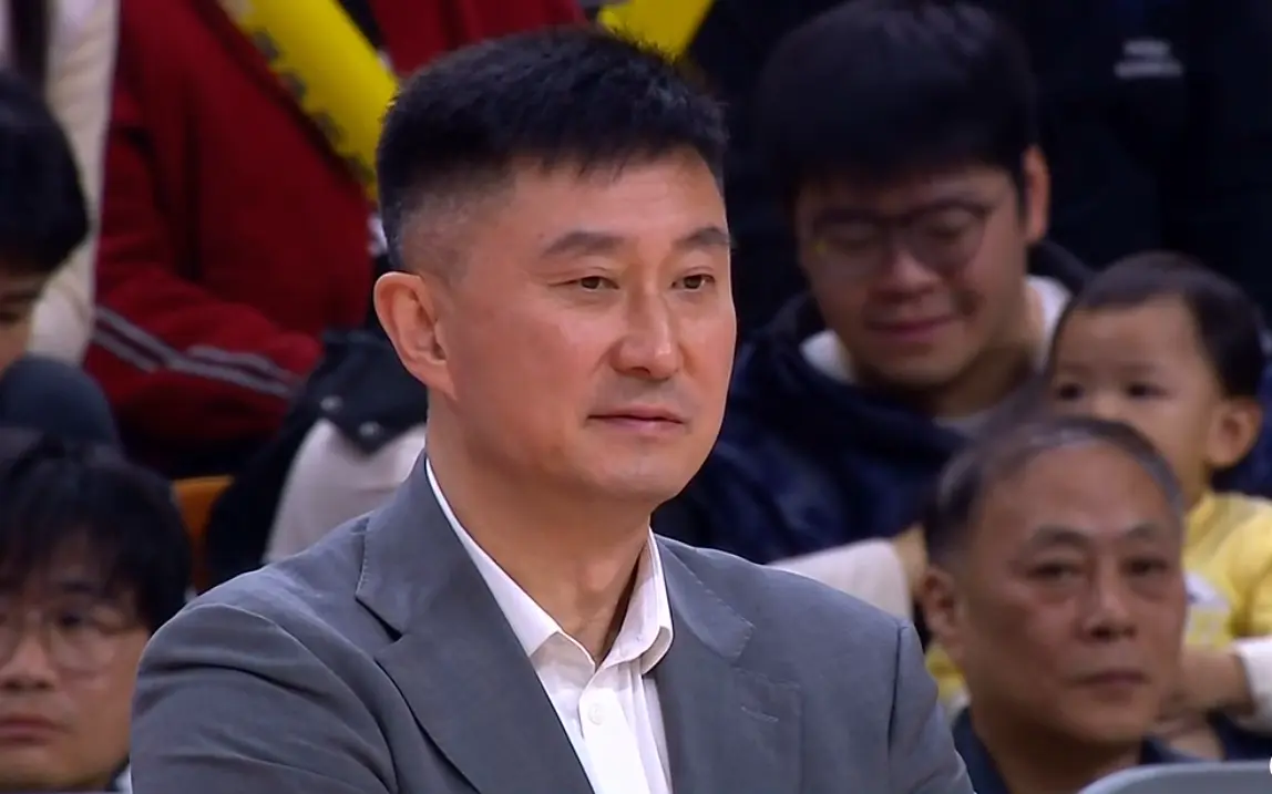 赛季开始, 辽粤