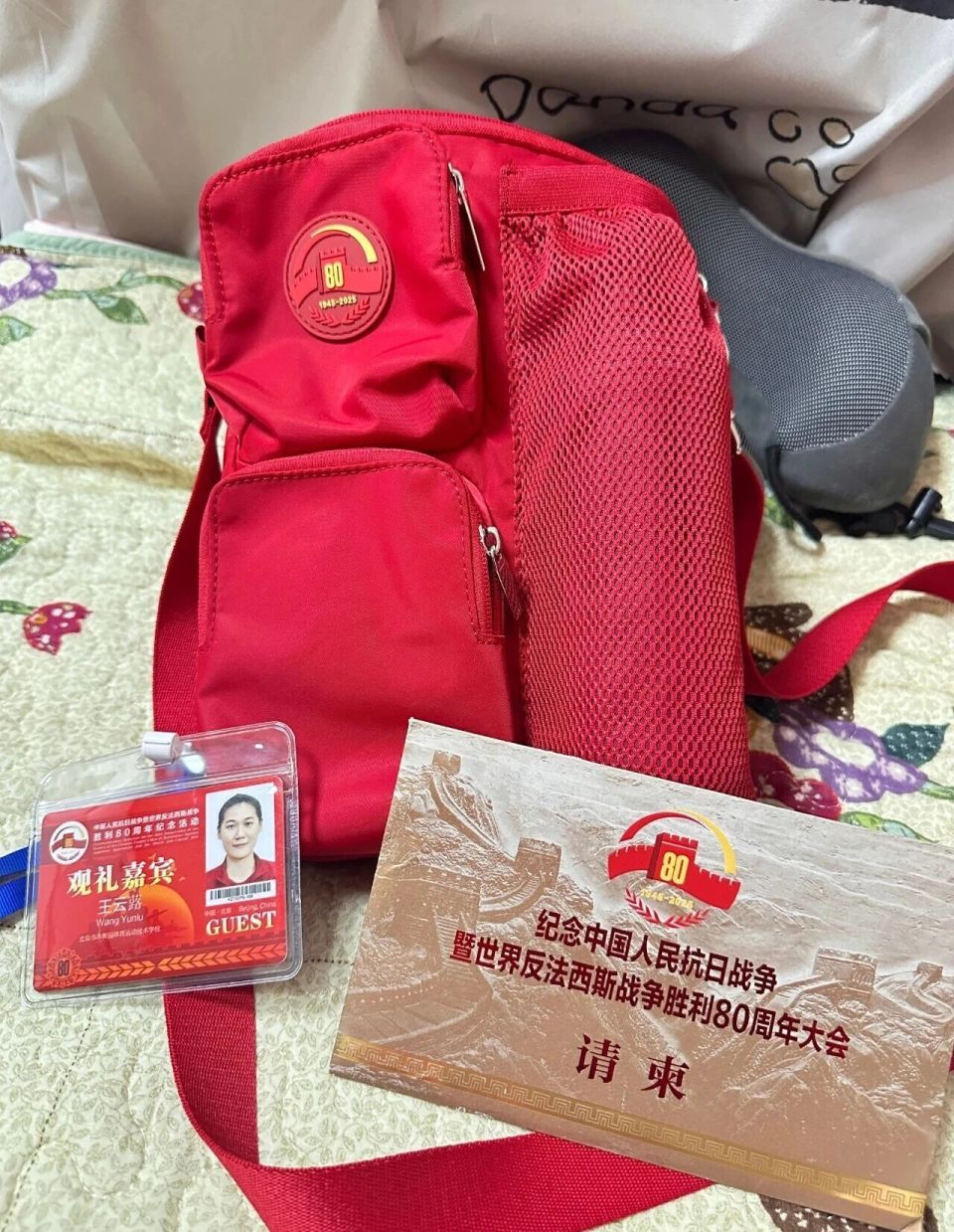 静静望着前 静静望着前